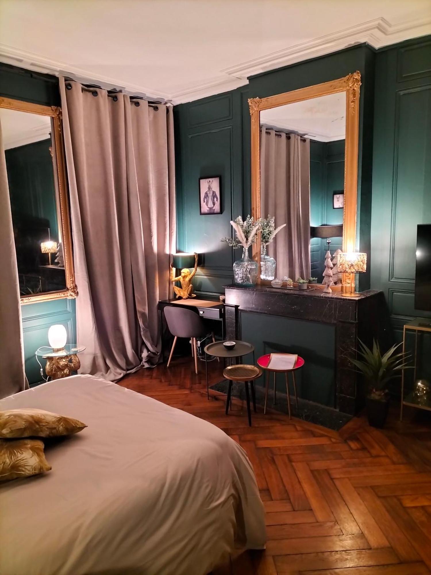 Vieille Stanislas Apartment