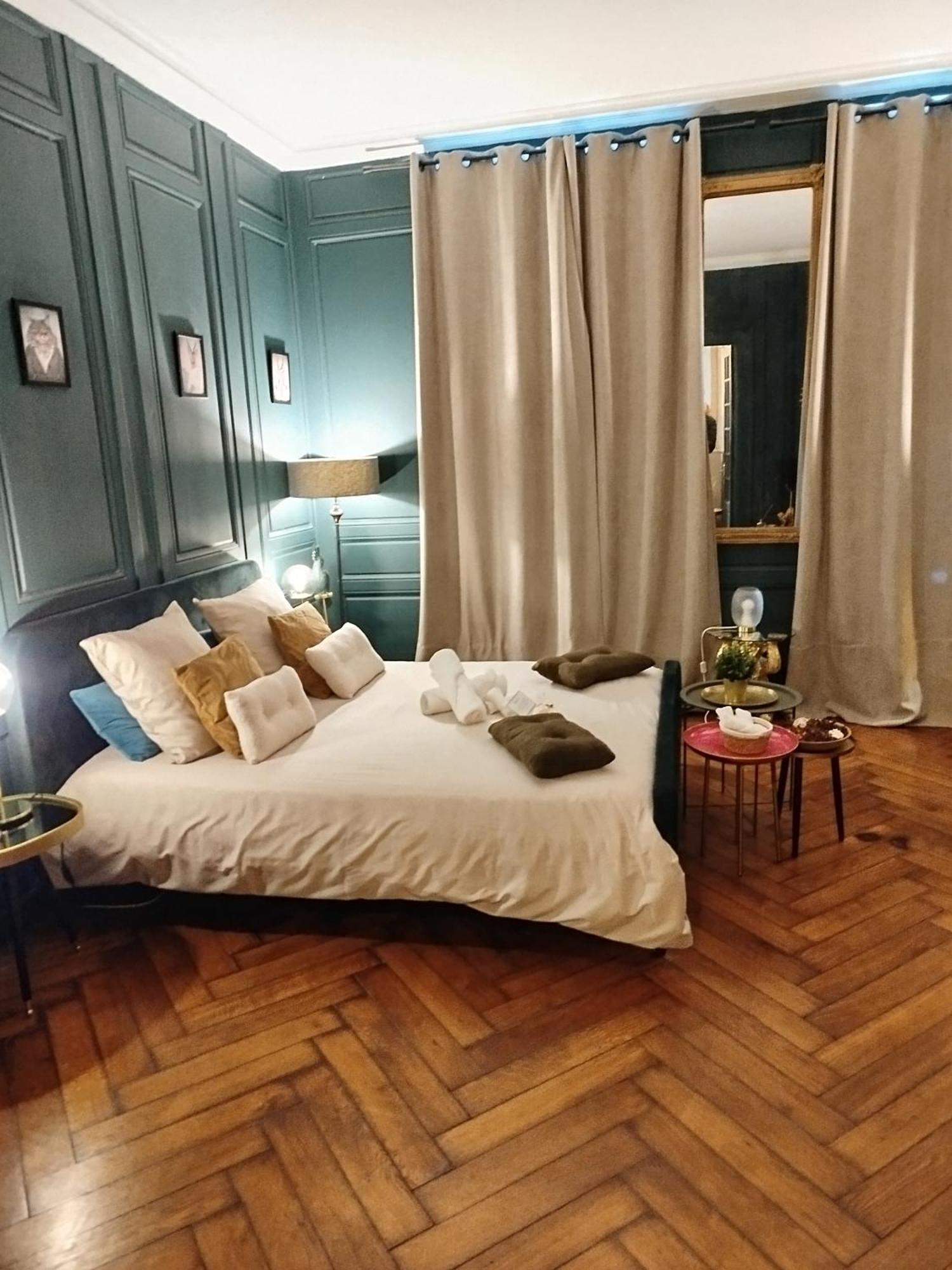 Vieille Stanislas Apartment